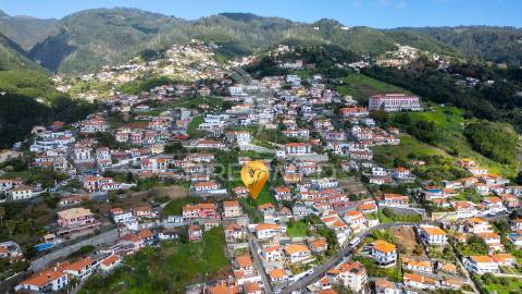 Terreno urbano com vista mar, no livramento, funchal