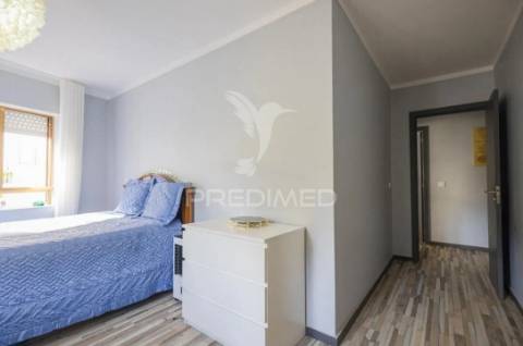 Apartamento t3 renovado - ermesinde