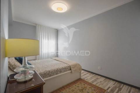 Apartamento t3 renovado - ermesinde
