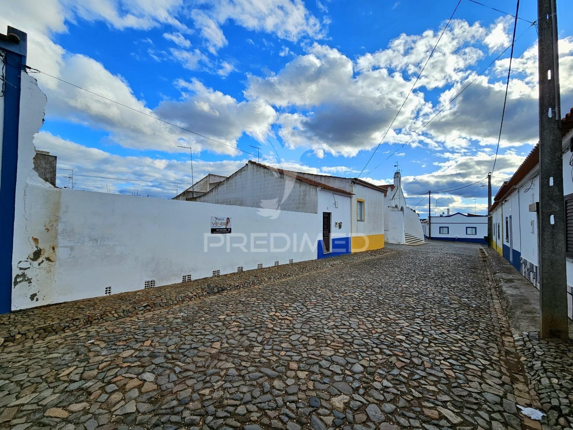 Terreno urbano para construção, na trindade, beja