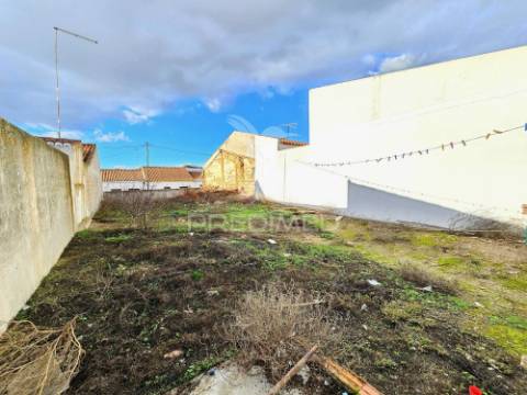 Terreno urbano para construção, na trindade, beja
