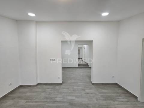 Moradia térrea t1+3, no concelho de castro verde