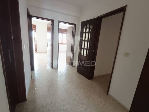 Apartamento t3 para venda no centro de beja