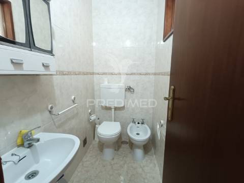 Apartamento t3 para venda no centro de beja