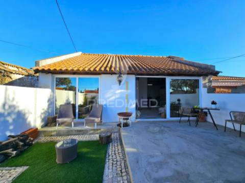 Moradia t2 renovada, em rolão, castro verde