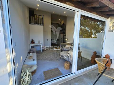 Moradia t2 renovada, em rolão, castro verde