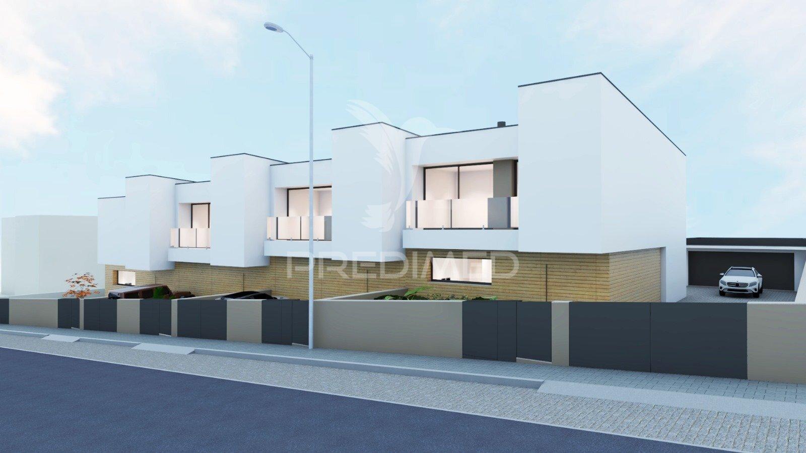 Moradia t3 moderna em arões s. romão