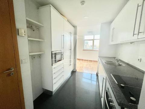 Apartamento t2 duplex _ parque das nações