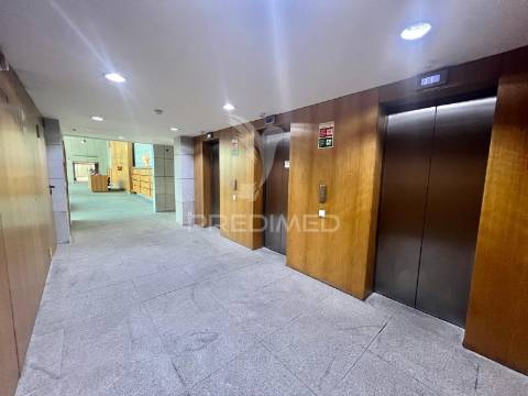 Apartamento t2 duplex _ parque das nações