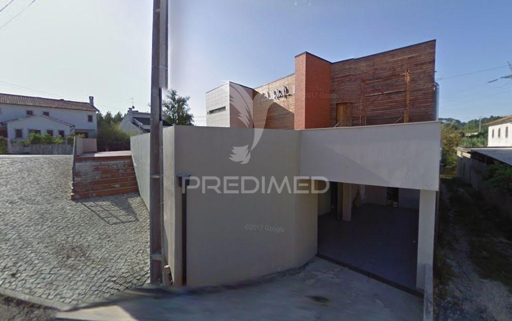 Edifício para restauração e eventos