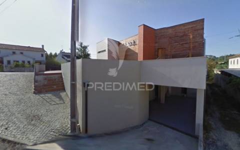 Edifício para restauração e eventos