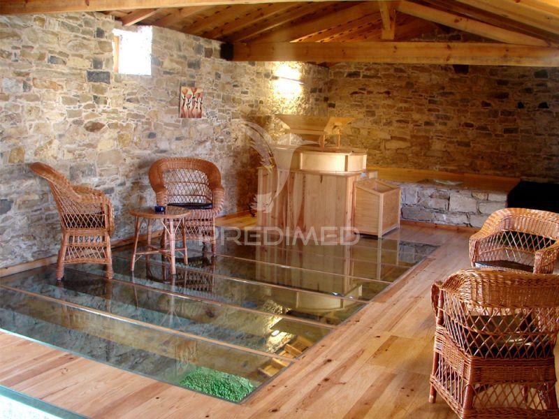 Edifício para restauração e eventos