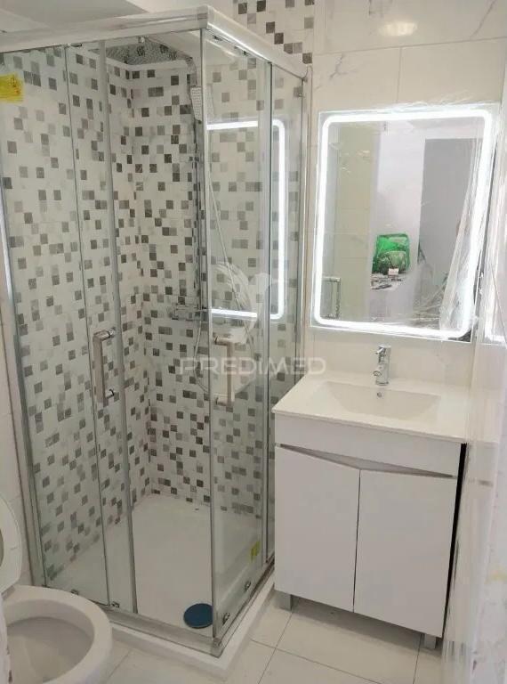 Duas moradias remodeladas ajuda