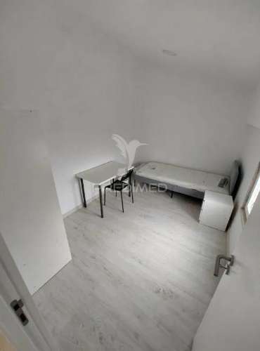 Duas moradias remodeladas ajuda