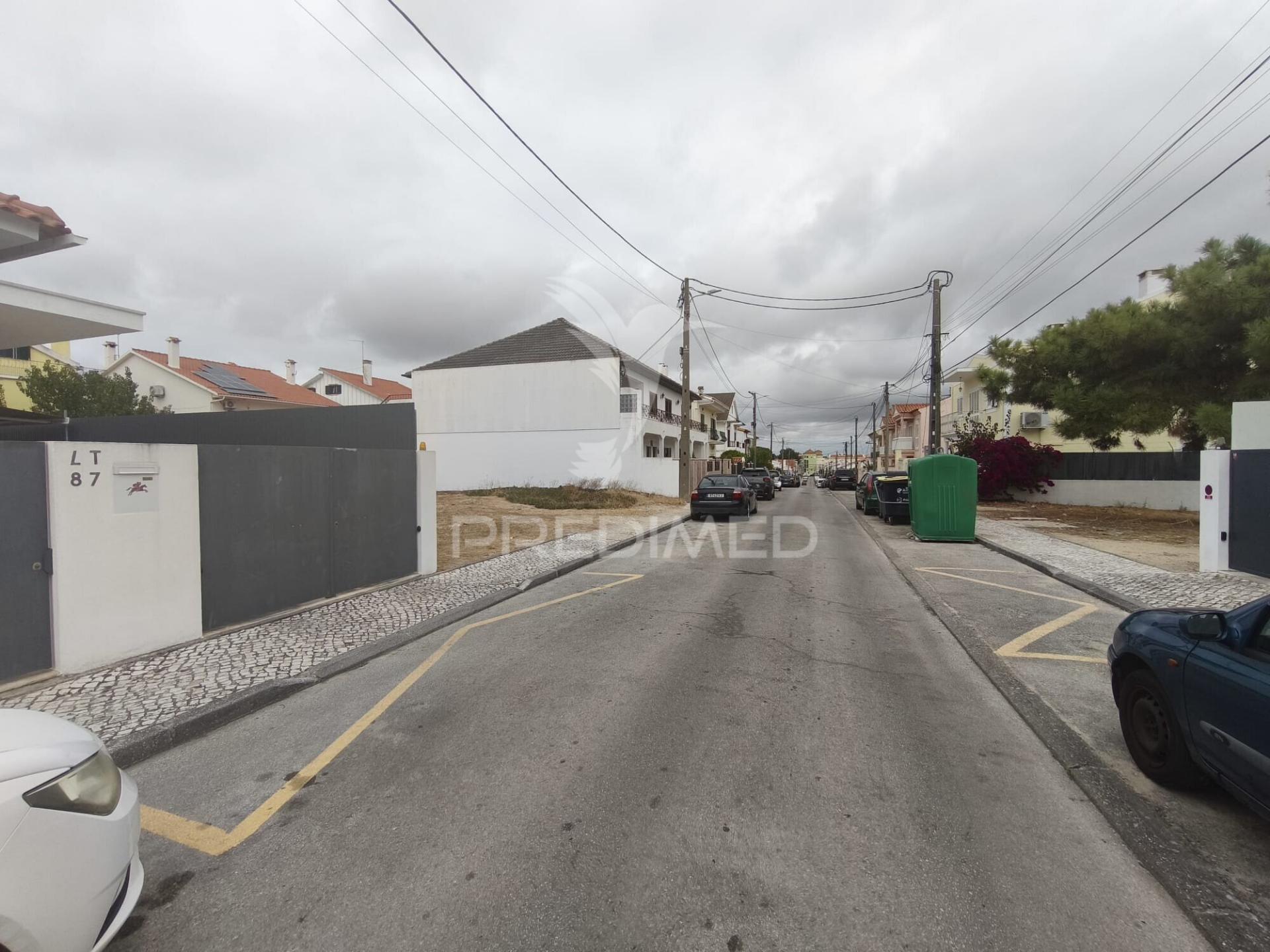 Terreno p/construção urbana com área 379,5 m2