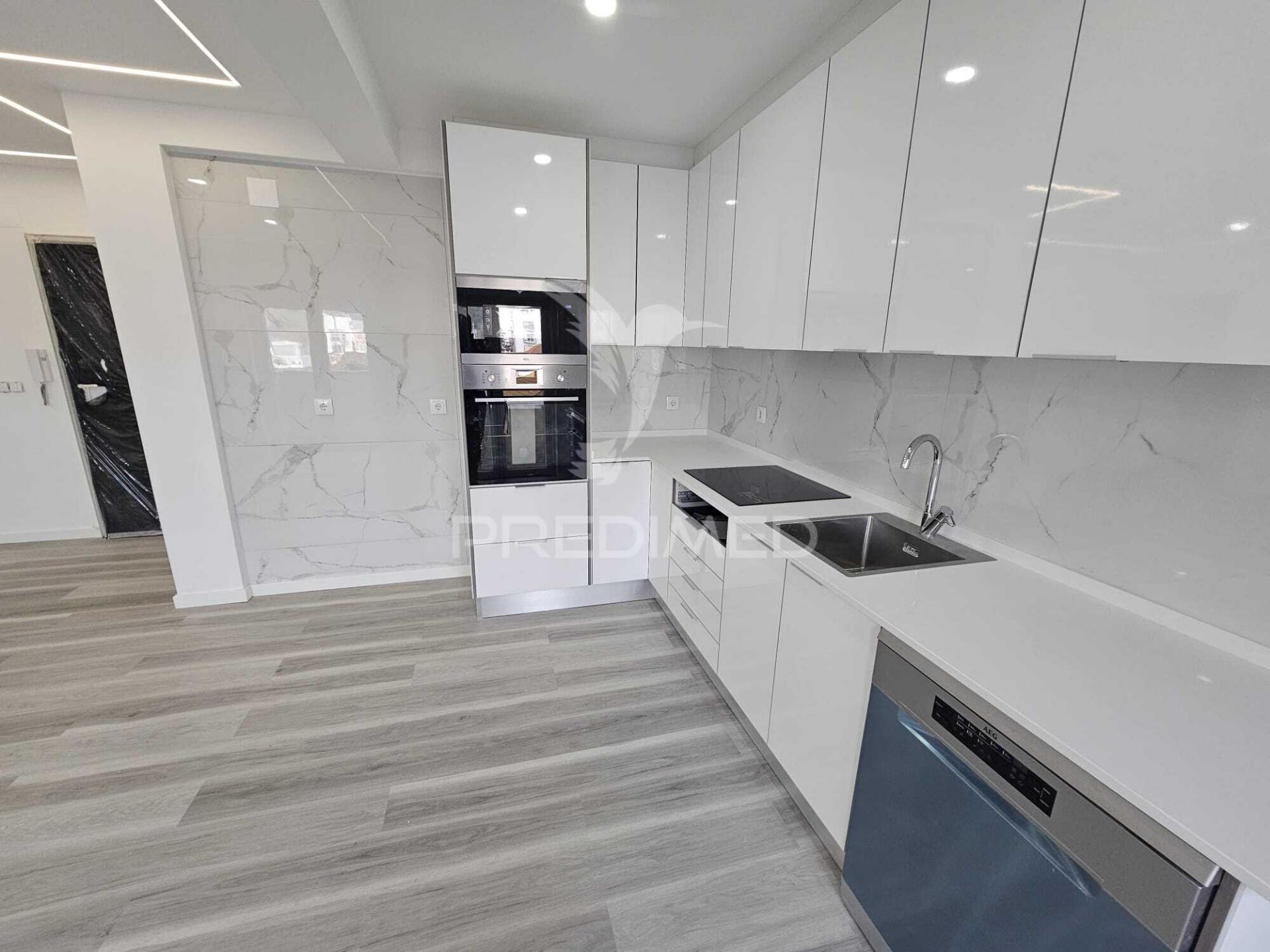 Apartamento t2 da costa caparica