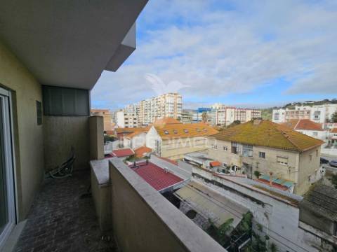 Apartamento t2 da costa caparica