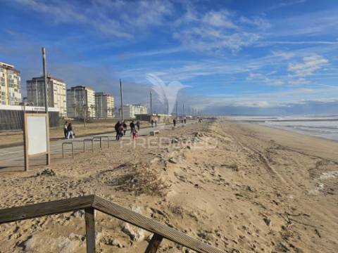 Apartamento t2 da costa caparica
