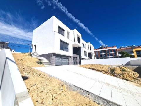 Moradia t4 com piscina