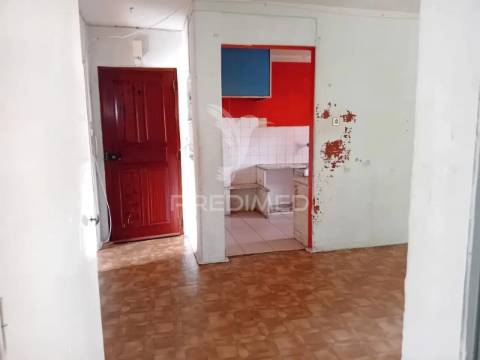 Apartamento t3 laranjeiro