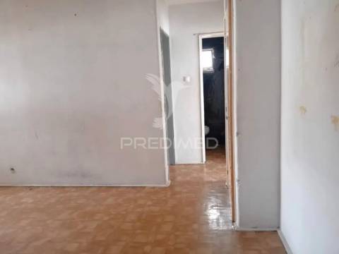 Apartamento t3 laranjeiro