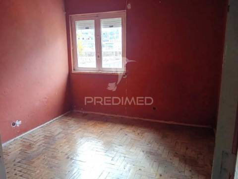 Apartamento t3 laranjeiro