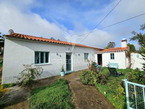 Moradia t3+1 com quintal nas fontes ferrenhas