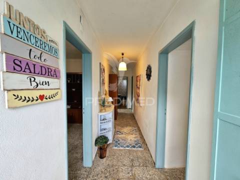 Moradia t3+1 com quintal nas fontes ferrenhas