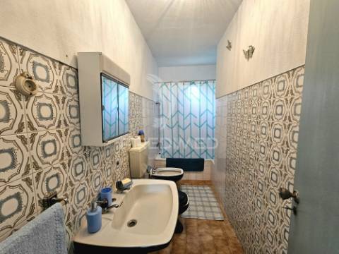 Moradia t3+1 com quintal nas fontes ferrenhas