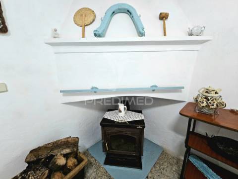 Moradia t3+1 com quintal nas fontes ferrenhas