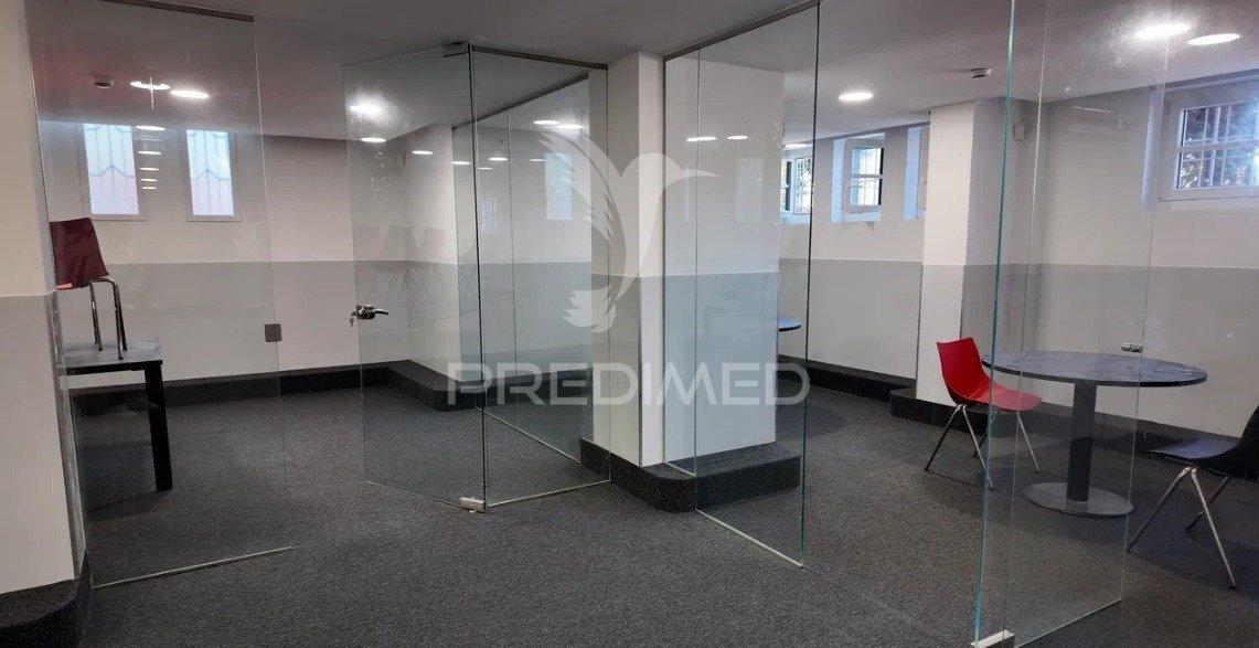 Espaço para escritório/comércio na avenida da boavista - porto