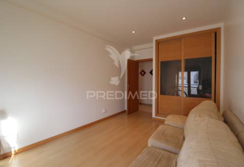 Duplex t3+1 com 2 garagens