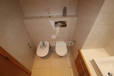 Duplex t3+1 com 2 garagens