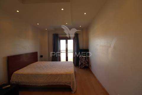 Duplex t3+1 com 2 garagens