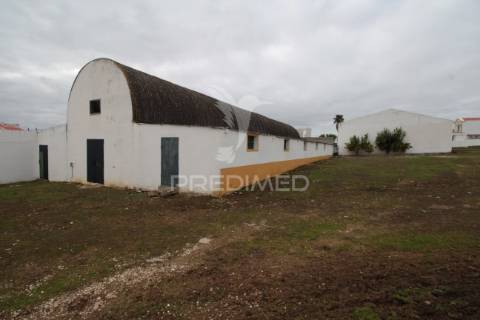 Terreno urbanizável com 38.500 m² – uma oportunidade exclusiva em sousel