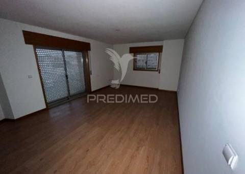 Apartamento t2 no bonfim - porto