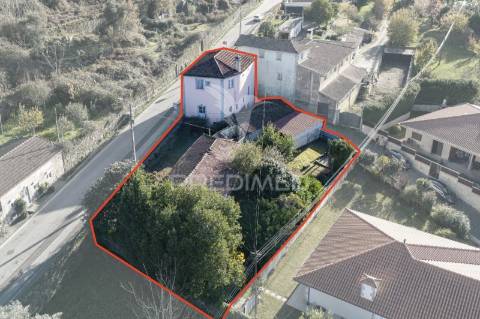 2 casas para renovar em adaúfe, braga – excelente oportunidade