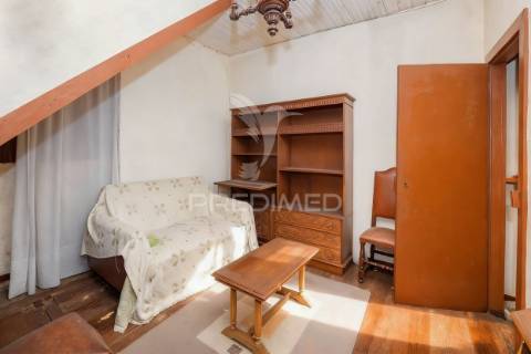 2 casas para renovar em adaúfe, braga – excelente oportunidade