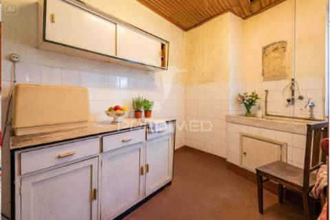 2 casas para renovar em adaúfe, braga – excelente oportunidade