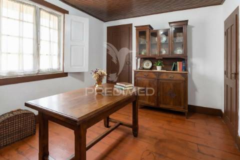 2 casas para renovar em adaúfe, braga – excelente oportunidade