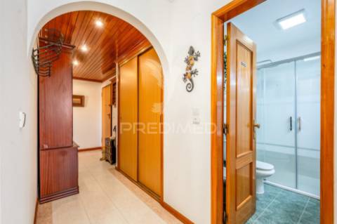 Exclusivo t2 no 10º andar em são marcos: vistas panorâmicas e arrecadação