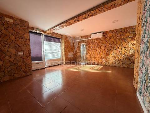 Loja no centro histórico de palmela