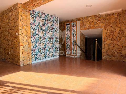 Loja no centro histórico de palmela