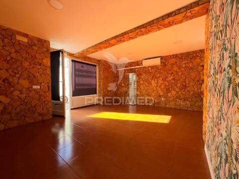 Loja no centro histórico de palmela