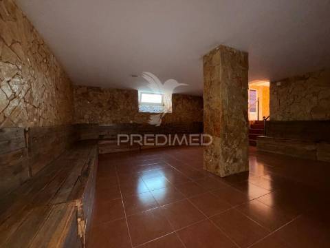 Loja no centro histórico de palmela