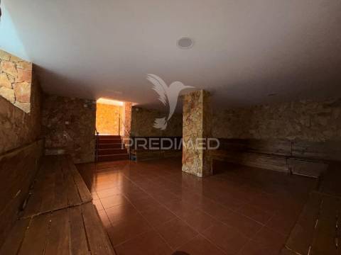 Loja no centro histórico de palmela