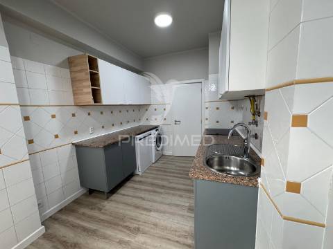 Apartamento t2 renovado hospital