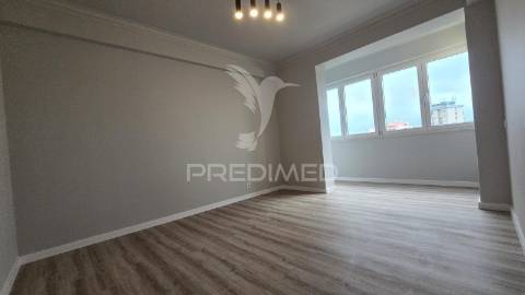 Apartamento t2 renovado hospital