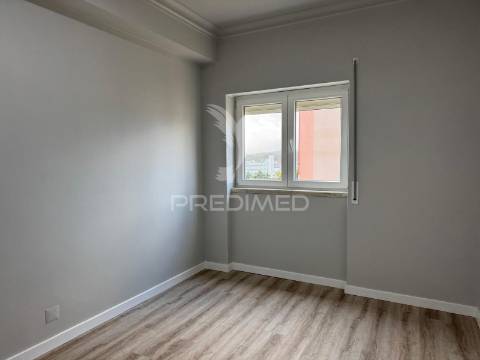 Apartamento t2 renovado hospital