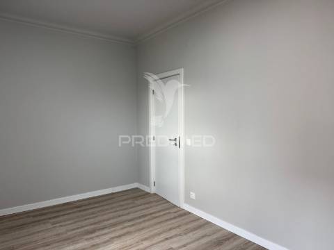 Apartamento t2 renovado hospital